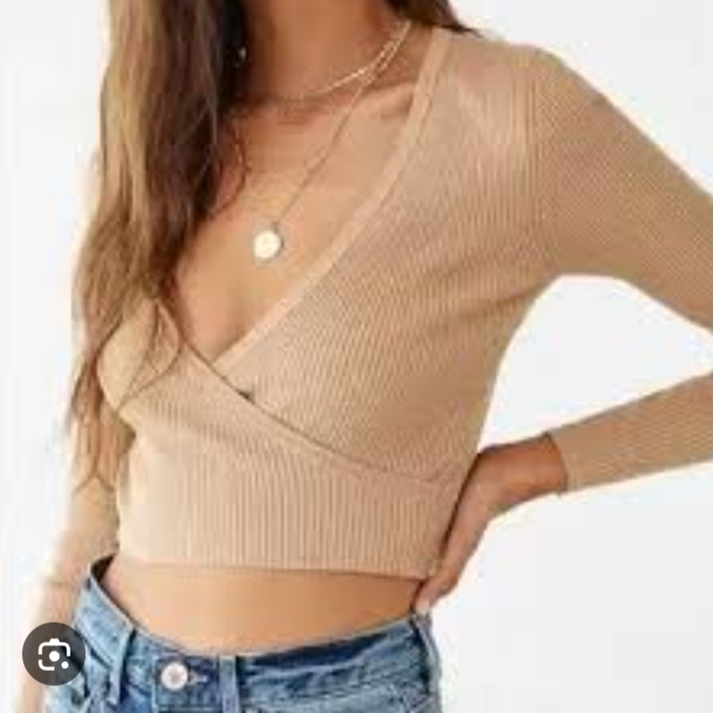 Forever 21 Peach Knit Top Small